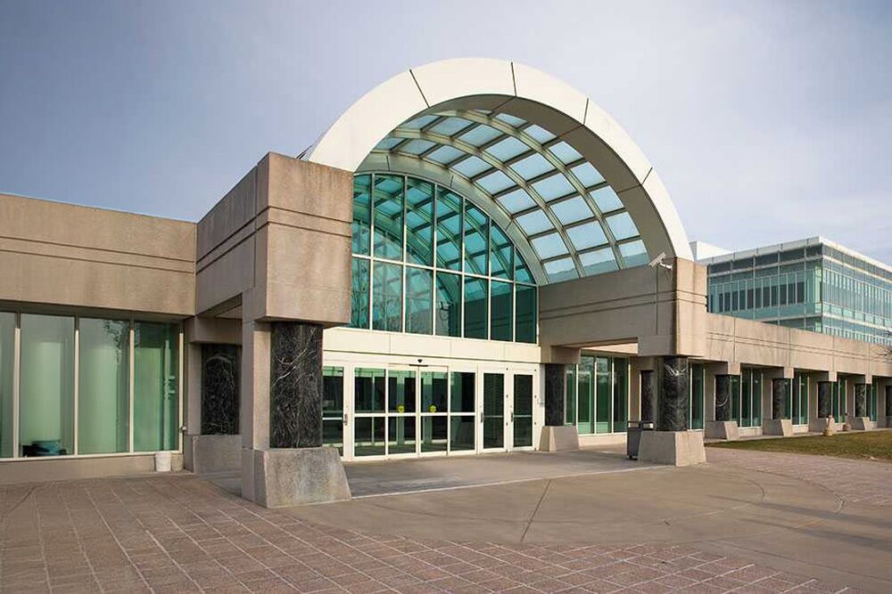 Coordinated commercial project delivery